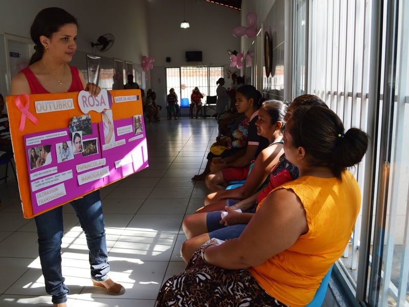 UBS realiza palestra alusiva ao Outubro Rosa no bairro Poty Velho
