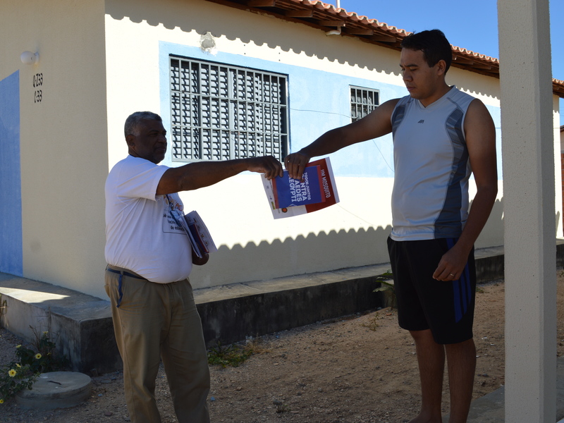 “Faxina” visa prevenir criadouros do Aedes aegypti antes da chegada das chuvas