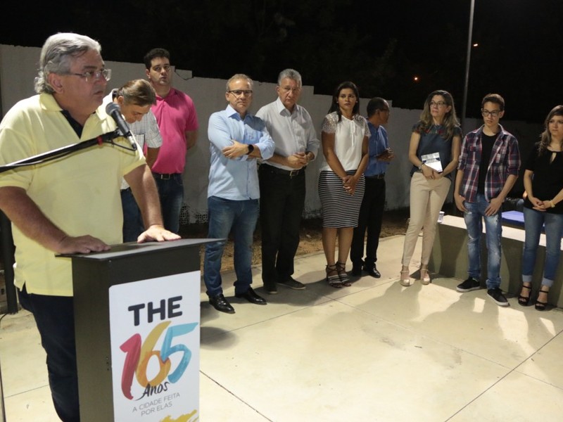 População do Parque Wall Ferraz recebe Academia da Saúde