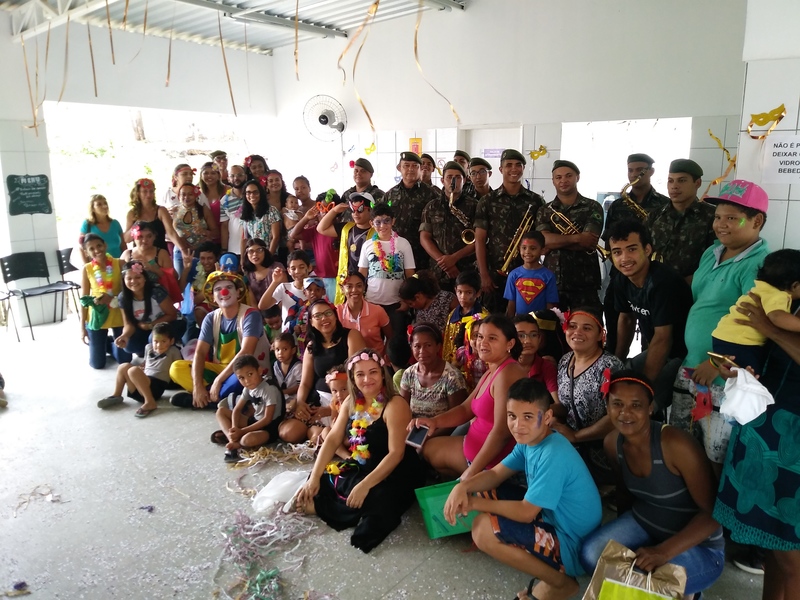 CAPS Infantil realiza baile de carnaval com usuários