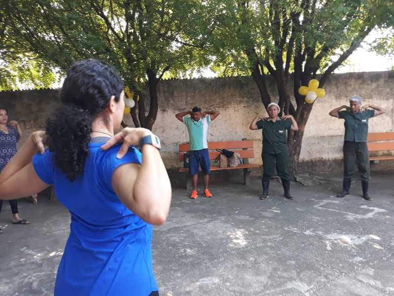 Hospital da Primavera promove yoga e reiki para promoção da saúde da população