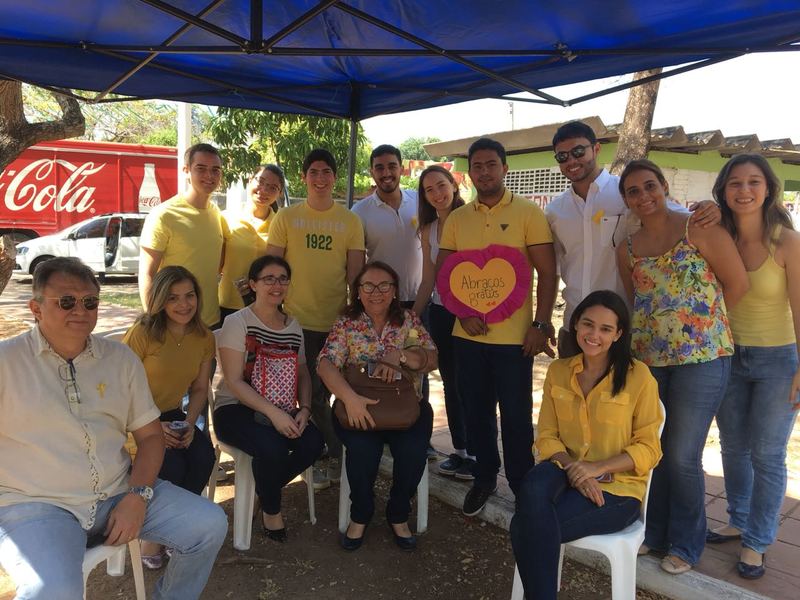 Saúde e Assistência Social realizam ação de prevenção ao suicídio na praça do Poty Velho