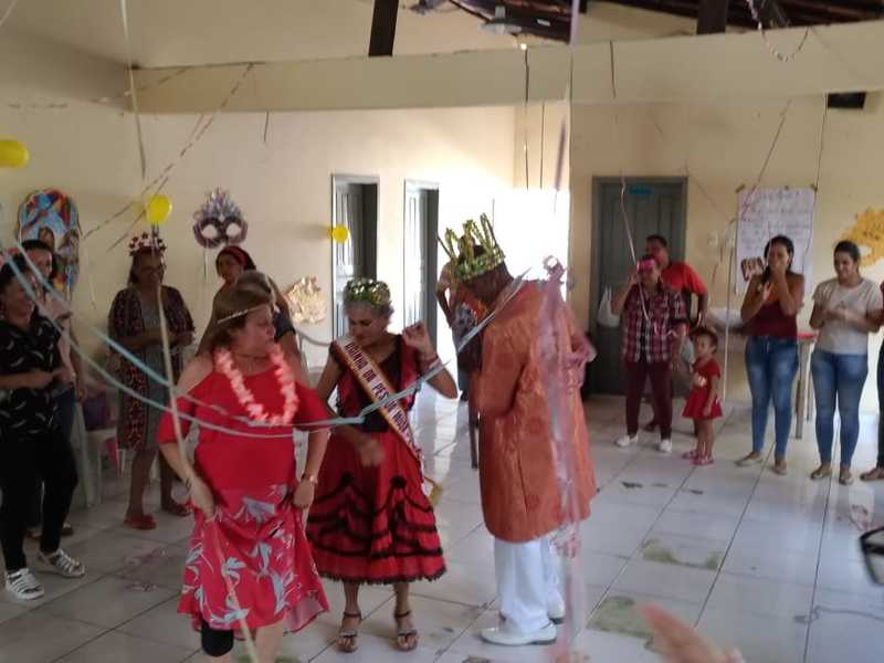 UBS Poty Velho realiza baile de carnaval para idosos