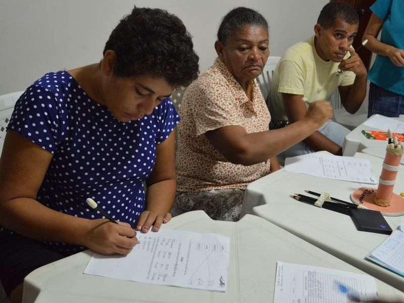 Projeto de alfabetização dos usuários encerra com festa de formatura no CAPS II Sudeste