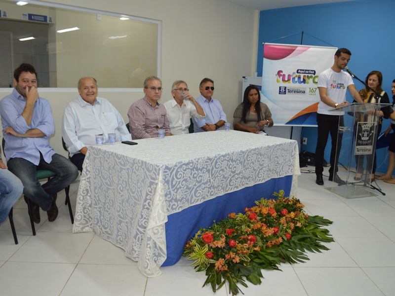 Nova sede do CAPS Norte é inaugurada pelo prefeito Firmino Filho