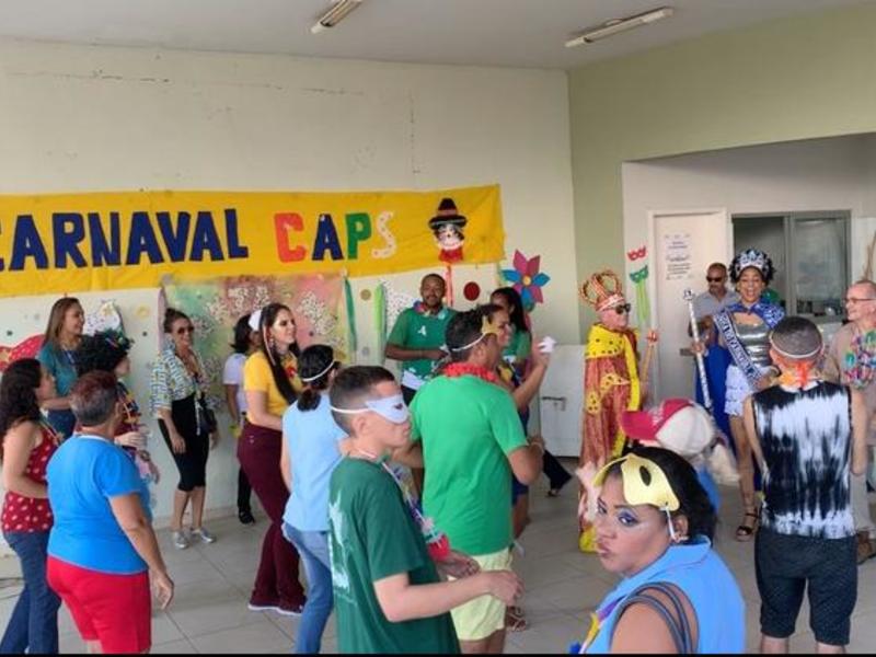 CAPS Norte realiza festa de carnaval no Lagoas do Norte 