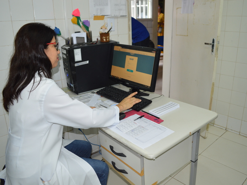  Teresinenses comparecem aos postos durante Dia D de Vacina do Sarampo