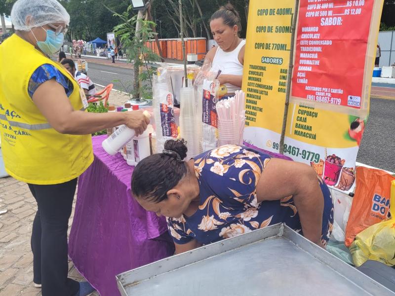 Gevisa fiscalizando ambulantes