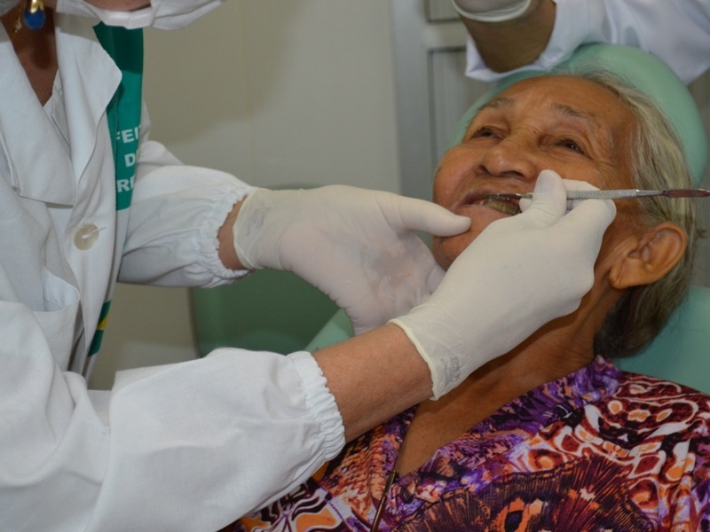Teresinenses podem realizar três novos tipos de exames odontológicos gratuitamente