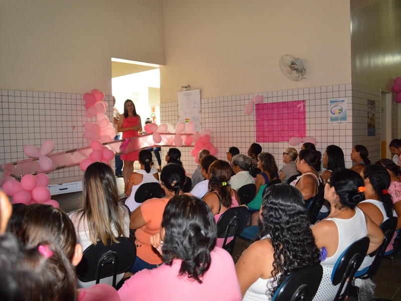 Palestra sobre câncer de mama marca o Outubro Rosa da UBS Felipe Eulálio