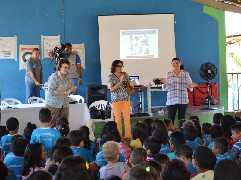 Ação educativa contra o Aedes aegypti chega à escola Elias Ximenes do Prado Júnior  