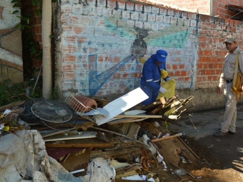 Sábado da Faxina se consolida como ação de combate ao Aedes aegypti em Teresina Sábado da Faxina se consolida como ação de combate ao Aedes aegypti em Teresina