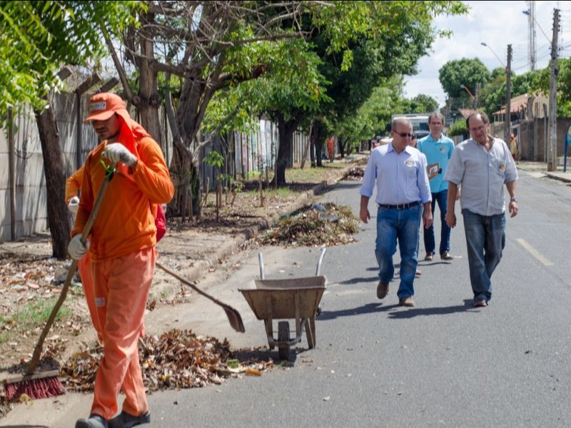 Residencial Árvores Verdes recebe Faxina nos Bairros amanhã (18) Residencial Árvores Verdes recebe Faxina nos Bairros amanhã (18)