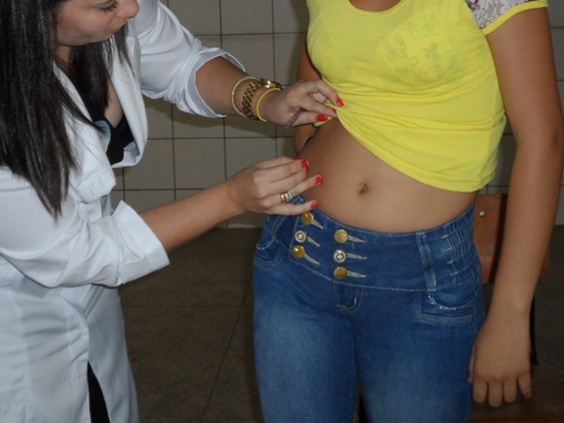 Tem início a camapanha de dignóstico de hanseníase e tratamento de verminoses nas escolas Tem início a camapanha de dignóstico de hanseníase e tratamento de verminoses nas escolas