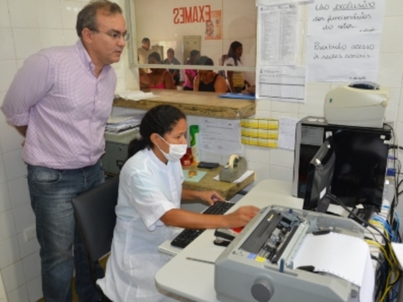 Prefeito visita Unidades de Saúde na zona Leste