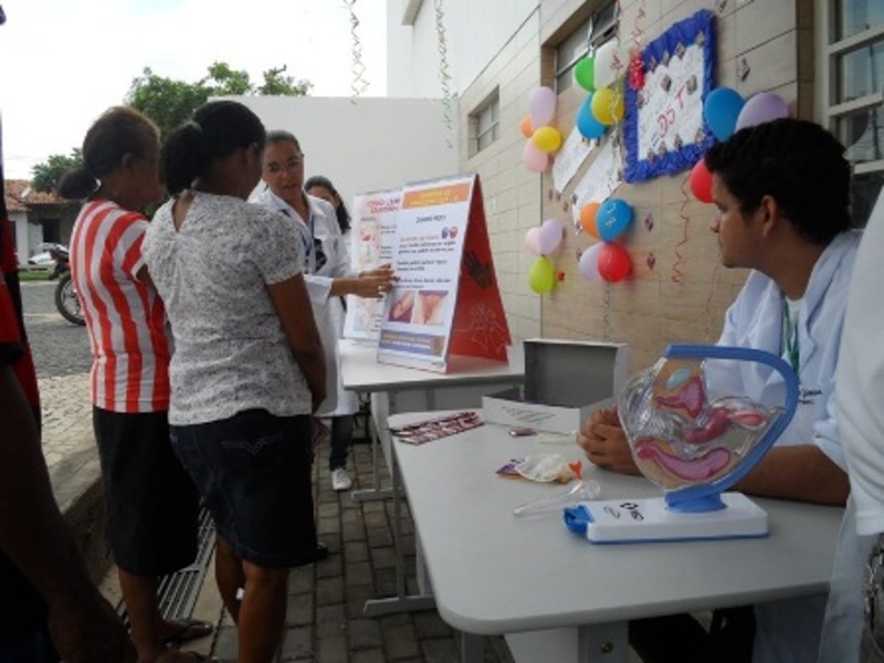CAPS e UBS promovem carnaval na Saúde
