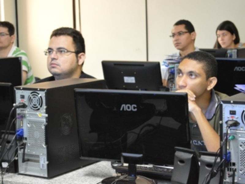Profissionais do Projeto Vida no Trânsito passam por capacitação Profissionais do Projeto Vida no Trânsito passam por capacitação