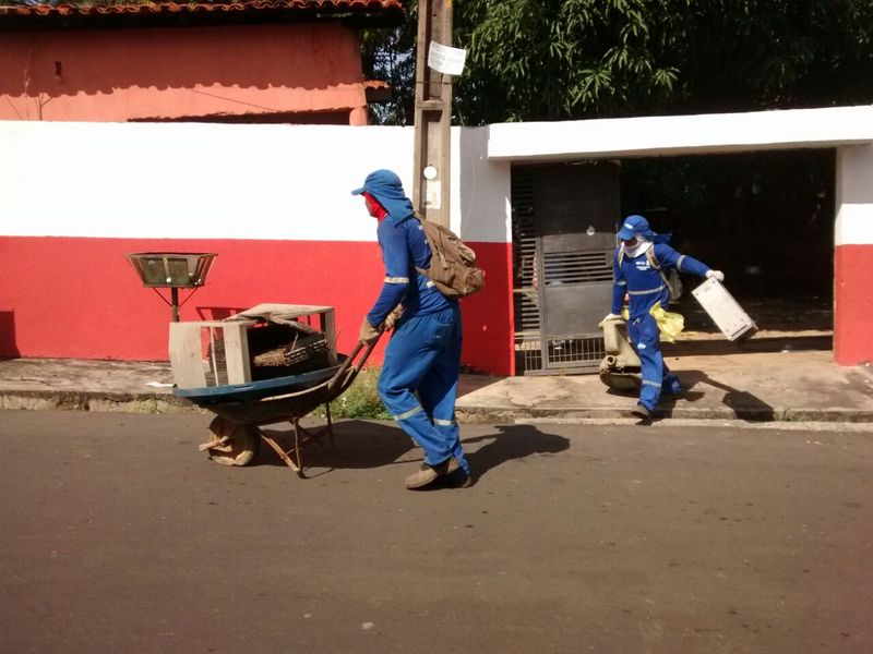 Faxina nos bairros Monte Verde e Piçarreira recolhe 75 toneladas de lixo