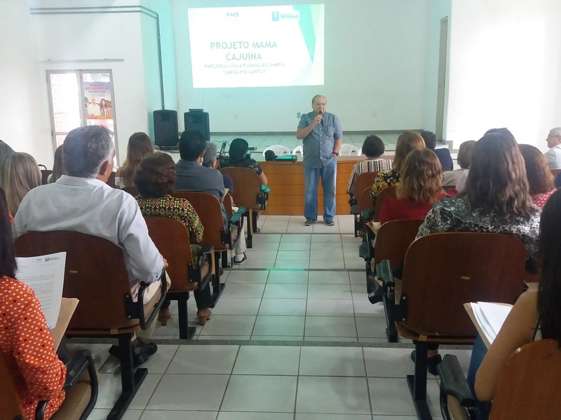 Equipes de saúde são capacitadas para combate ao câncer de mama em Teresina