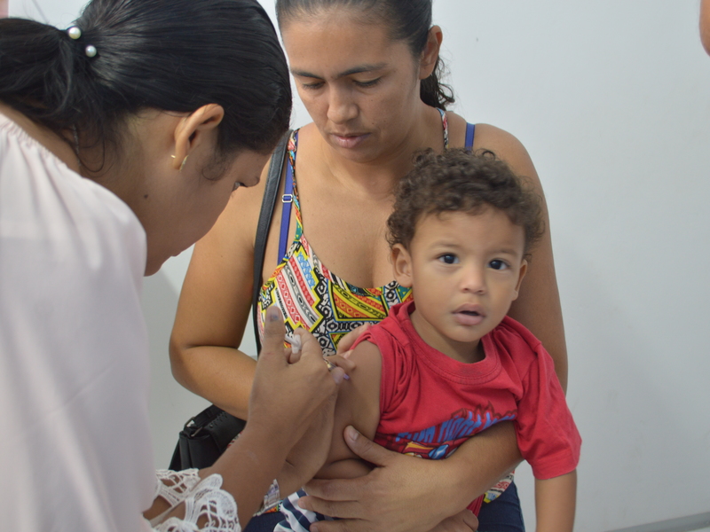 FMS faz alerta para baixa procura pela vacinação contra poliomielite e sarampo