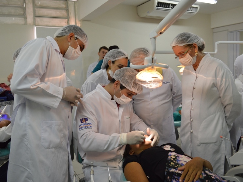 Saúde bucal de Teresina reduz demanda reprimida com reorganização de serviço radiográfico 