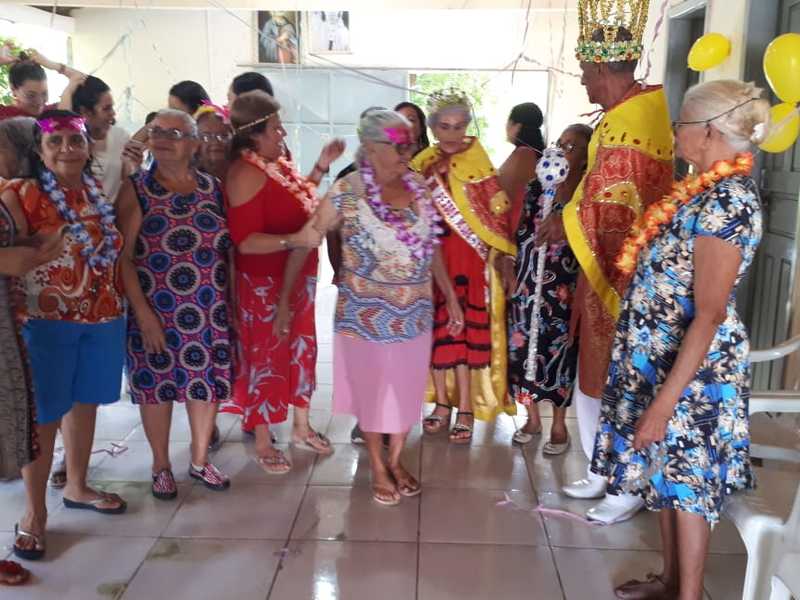UBS Poty Velho realiza baile de carnaval para idosos