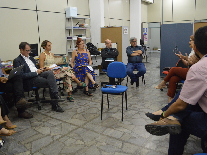 Saúde comunitária é discutida em reunião entre pesquisadores da Abrasco e parceiros da FMS