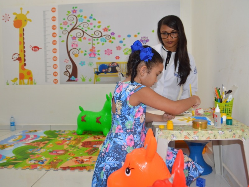 Hospital do Parque Piauí cria espaço de brinquedoteca para crianças internadas