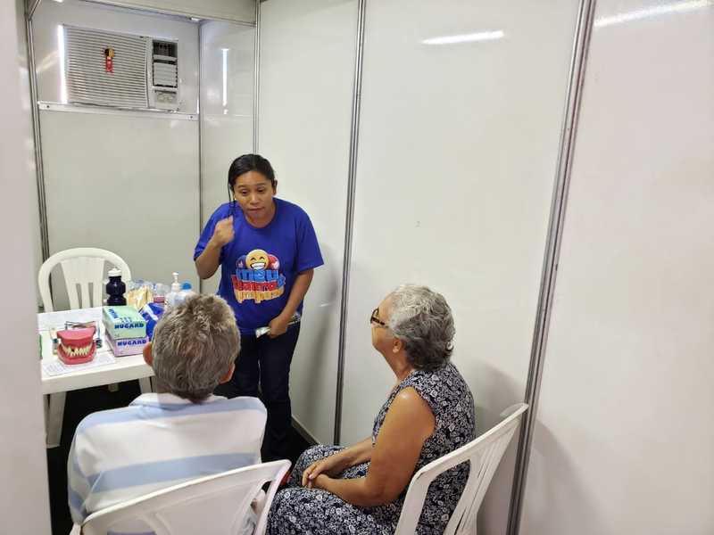 220 pessoas são imunizadas contra a gripe durante o “Meu Bairro é Limpeza”