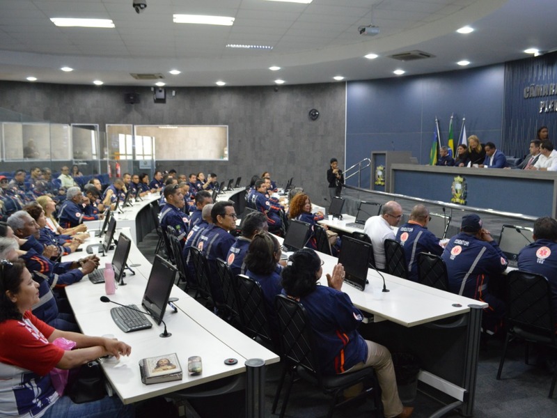 Câmara realiza sessão solene em homenagem aos servidores do SAMU Teresina