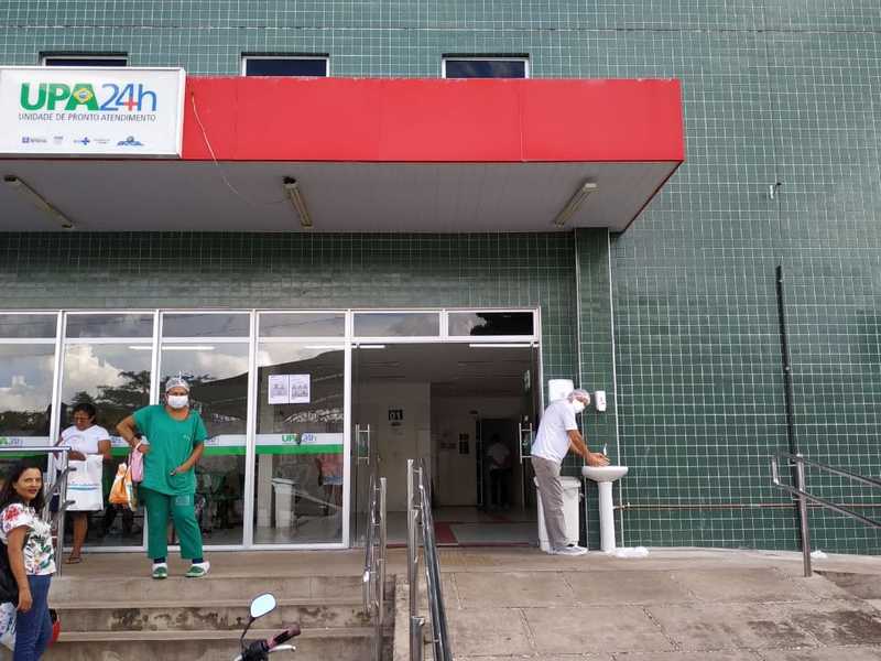UPA do Satélite instala pia na porta de entrada como medida de prevenção ao coronavírus