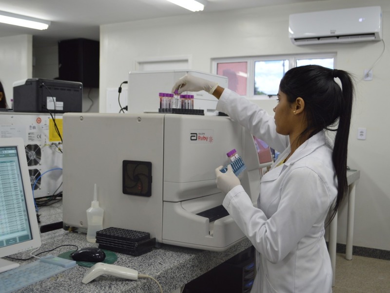Laboratório Raul Bacellar reforça equipes para agilizar exames laboratoriais