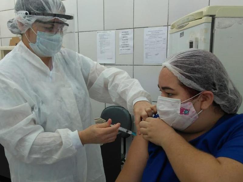 FMS vacinou 241 mil pessoas contra a gripe e doses continuam disponíveis em Teresina