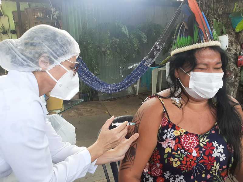 30 indígenas guajajara são vacinados contra a Covid-19 em Teresina