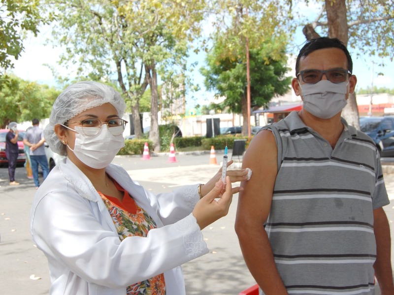 Garis e Jornalistas serão vacinados contra a covid-19 na próxima semana