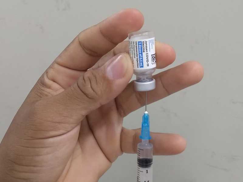 Vacinas de dose única da Janssen estão sendo aplicadas pela FMS 