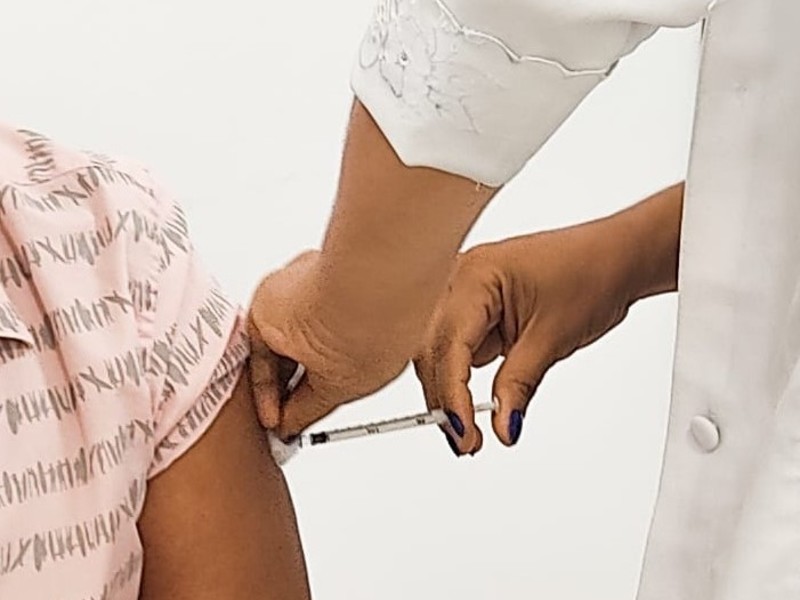 Teresina vacina pessoas de 20 a 24 anos no sábado (28) e lança cronograma para primeira dose
