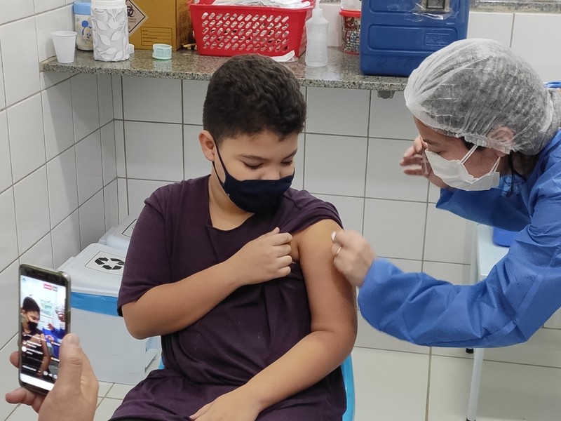 Vacinação infantil contra a covid segue no fim de semana