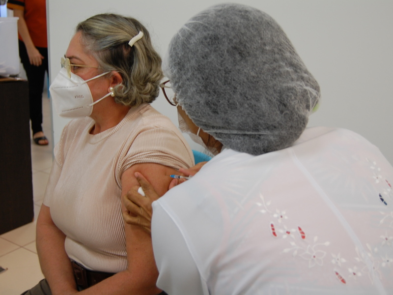 FMS amplia postos para vacinação contra a covid-19 no sábado (25)