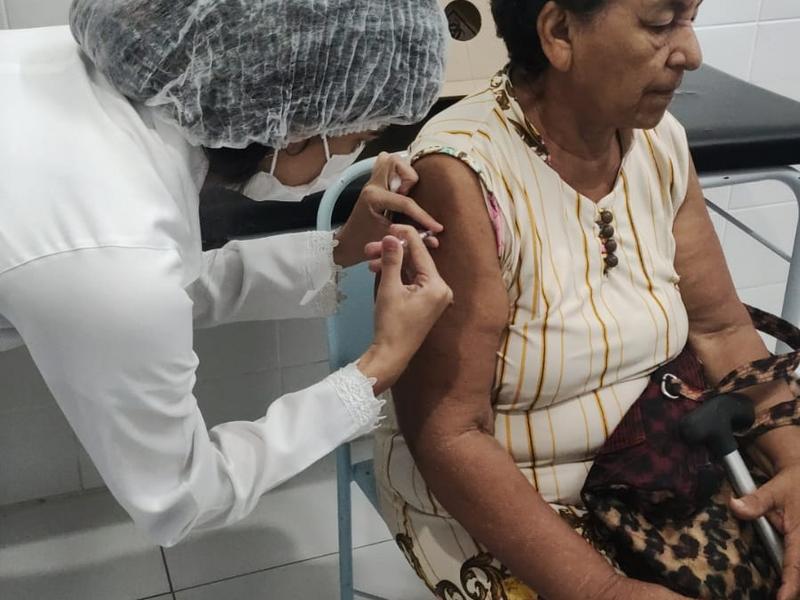 UBS Planalto Uruguai realiza mutirão de vacinação contra Covid e Influenza