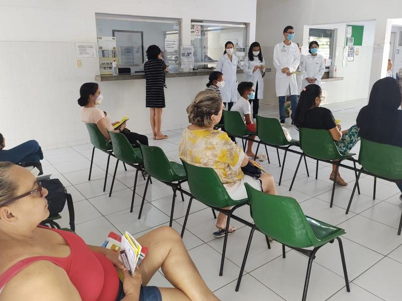 Pacientes da UBS Adelino Matos fazem testes rápidos de hepatites