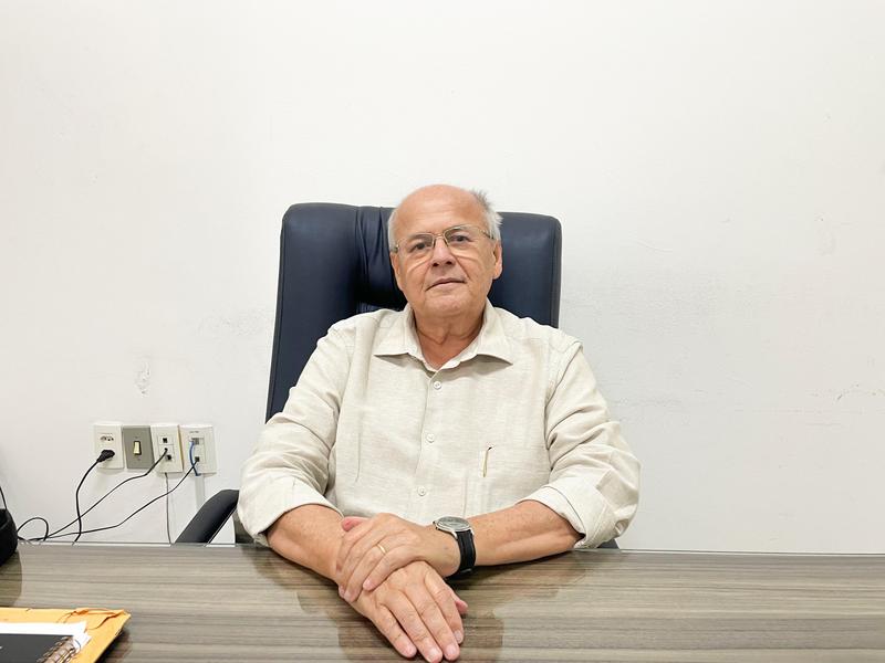 Presidente da FMS passa a receber cidadãos em seu gabinete às quintas-feiras Presidente da FMS passa a receber cidadãos em seu gabinete às quintas-feiras