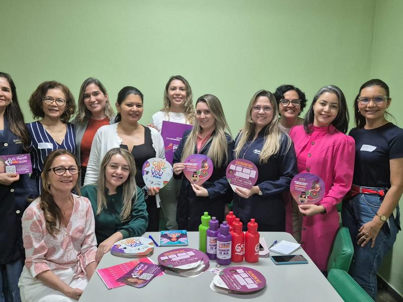 HUT e CRMFT discutem acolhimento e encaminhamento de mulheres vítimas de violência HUT e CRMFT discutem acolhimento e encaminhamento de mulheres vítimas de violência