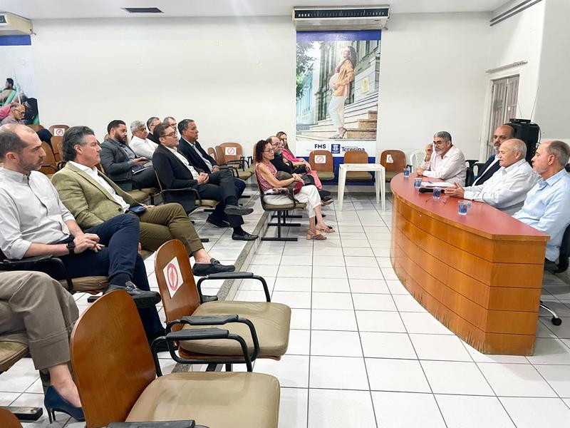 Força-tarefa do Ministério da Saúde, SESAPI e FMS contribui para a resolução da crise no Hospital Sã Força-tarefa do Ministério da Saúde, SESAPI e FMS contribui para a resolução da crise no Hospital Sã