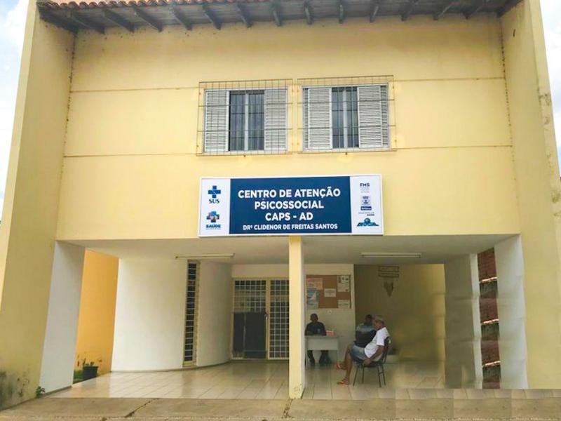 CAPS AD atende mais de 3 mil pessoas na luta contra o álcool e drogas CAPS AD atende mais de 3 mil pessoas na luta contra o álcool e drogas