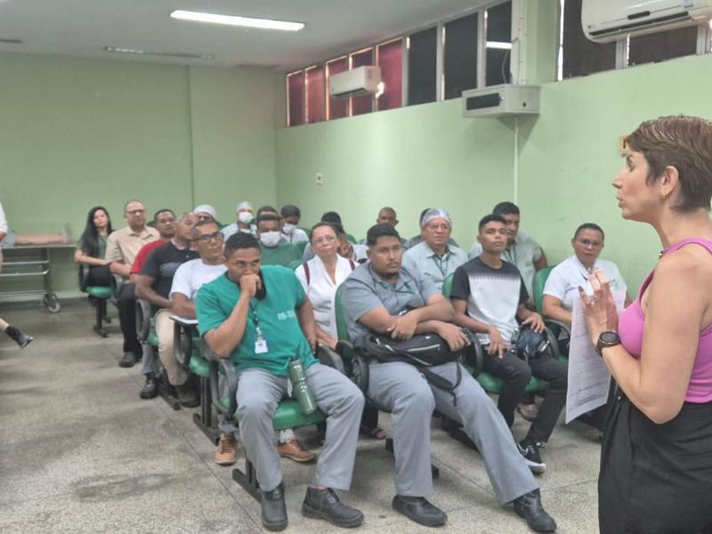 HUT realiza treinamento sobre transporte seguro de pacientes HUT realiza treinamento sobre transporte seguro de pacientes